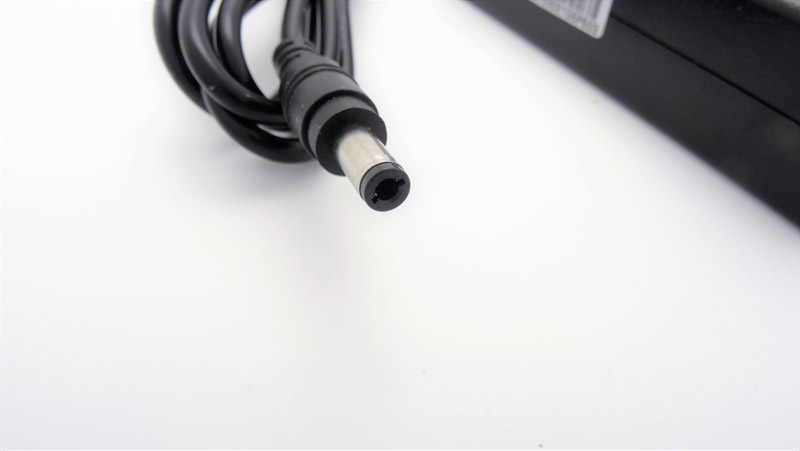 Блок живлення для ноутбука Lenovo 20V, 3.25A, 65W, 5.5*2.5мм, 3 hole, прямий роз`єм, black (без кабеля!)